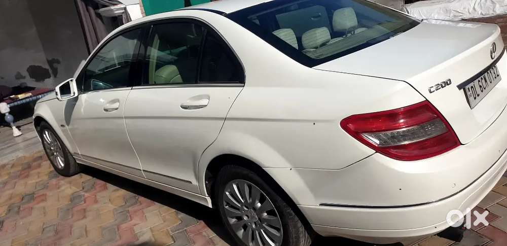 Mercedes Benz C200