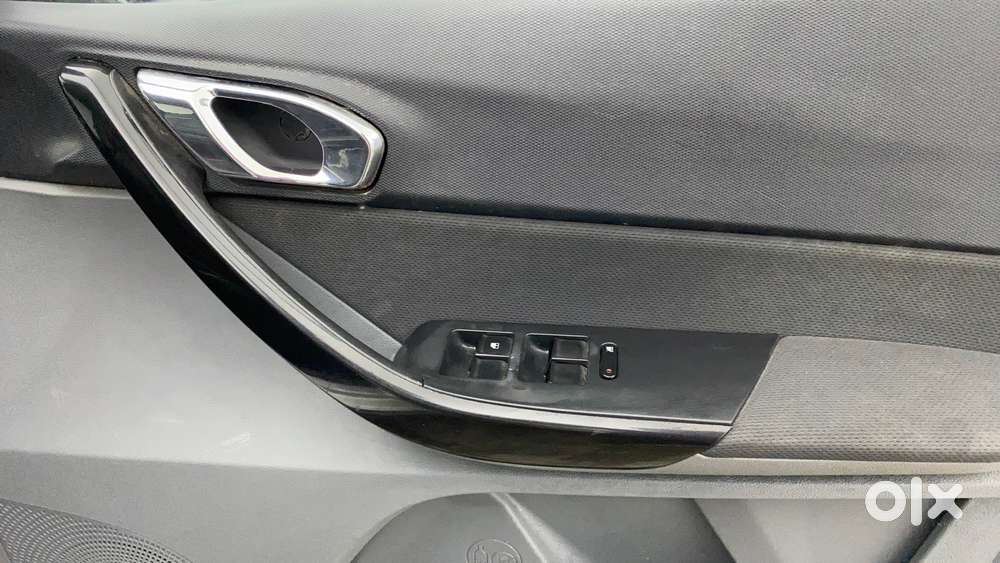 Tata Tigor Xz, 2018, Petrol