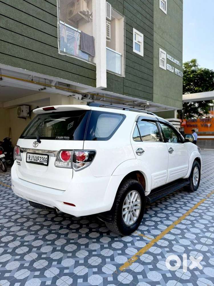 Toyota Fortuner 3.0 4x2 Automatic, 2013, Diesel