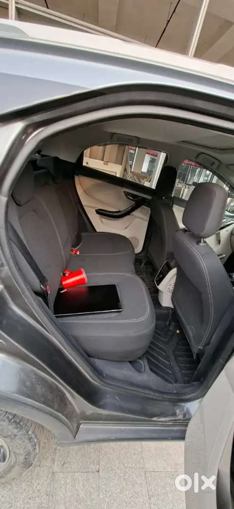 Tata Nexon 2020 Diesel Well Maintained With Sunroof
