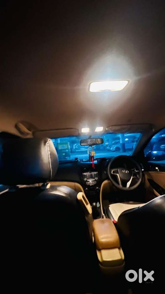 Hyundai Fluidic Verna 2015