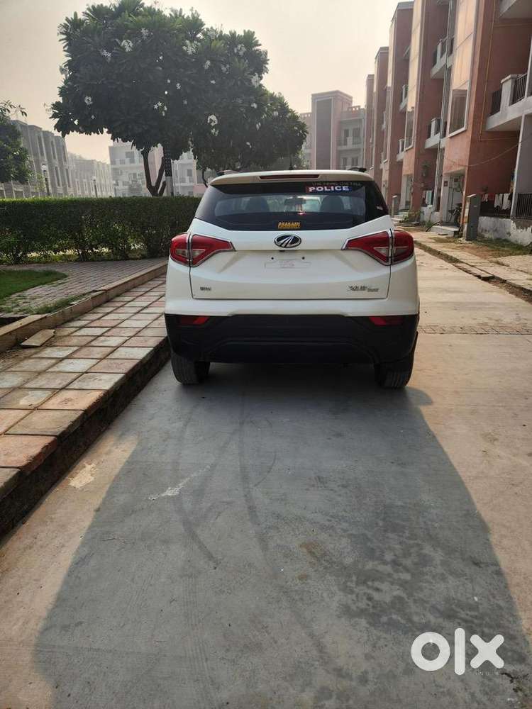 Mahindra Petrol Car 2020