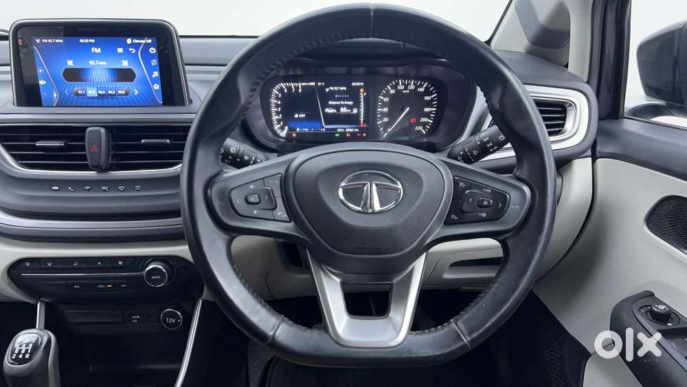 Tata Altroz Xz, 2021, Petrol