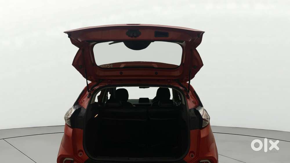 Tata Nexon 1.2 Revotron Xz Plus, 2022, Petrol