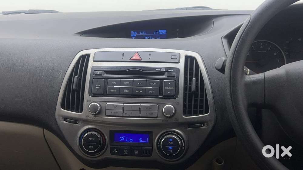 Hyundai I20 2012-2014 Magna Optional 1.2, 2012, Cng & Hybrids