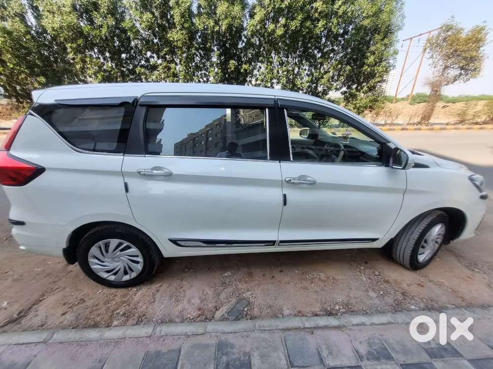 **urgent** Maruti Suzuki Ertiga 2023 Cng & Hybrids 53890 Km Driven