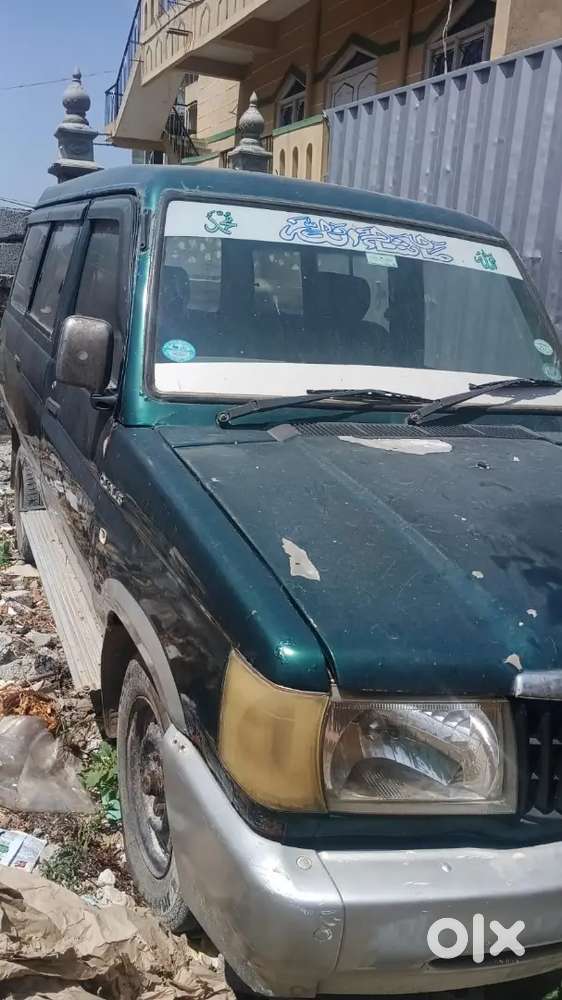 Toyota Qualis 2000 Diesel 99999 Km Driven