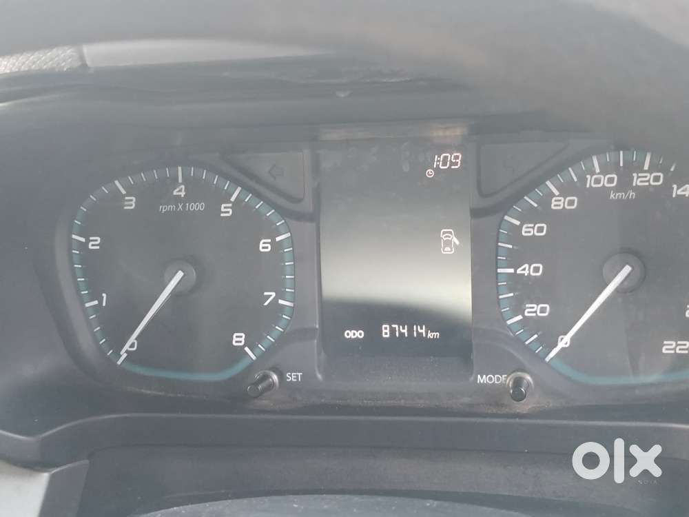 Tata Altroz 1.2 Xt, 2021, Petrol
