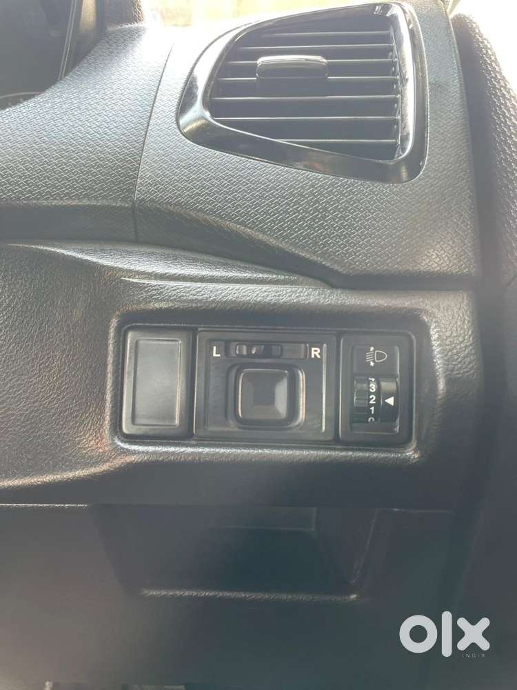 Maruti Suzuki Brezza Zdi+ Amt, 2019, Petrol