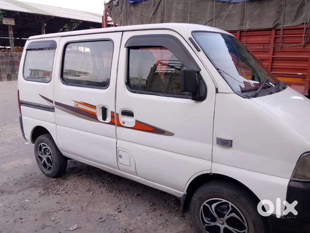 Maruti Suzuki Eeco 2013