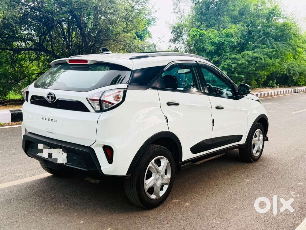 Tata Nexon 1.5 Revotorq Xm Plus (s), 2022, Petrol