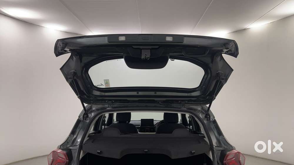 Tata Punch Pure, 2025, Petrol