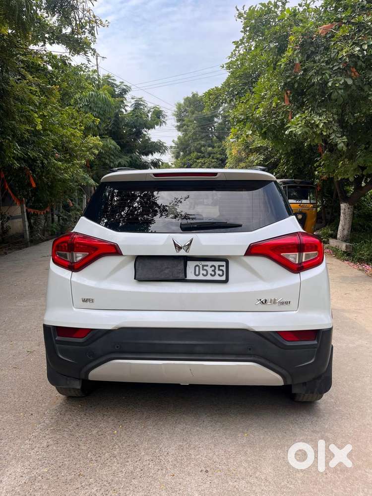 Mahindra Xuv300 W8 Option Diesel, 2024, Diesel