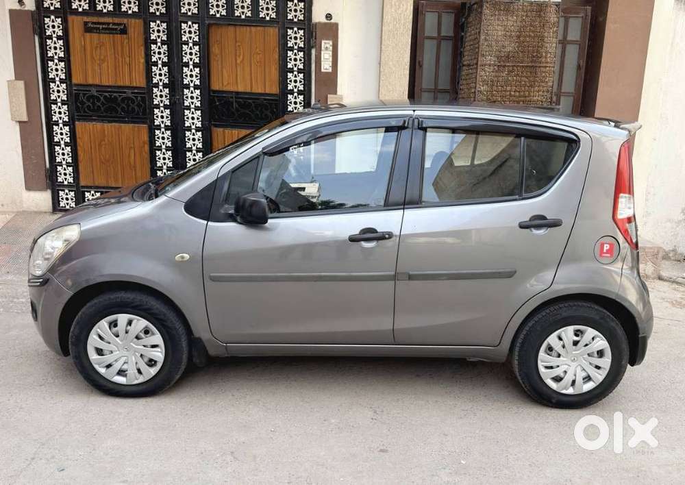 Maruti Suzuki Ritz Genus Vxi, 2012, Petrol