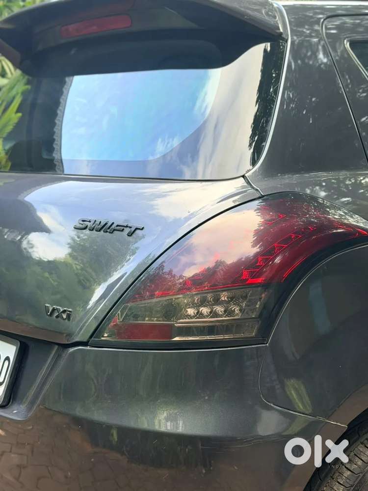 Maruti Suzuki Swift Vxi, 2017, Petrol