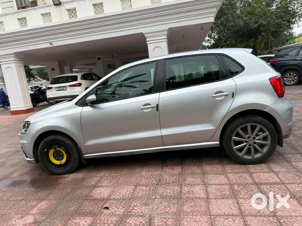 Volkswagen Polo Petrol 2021