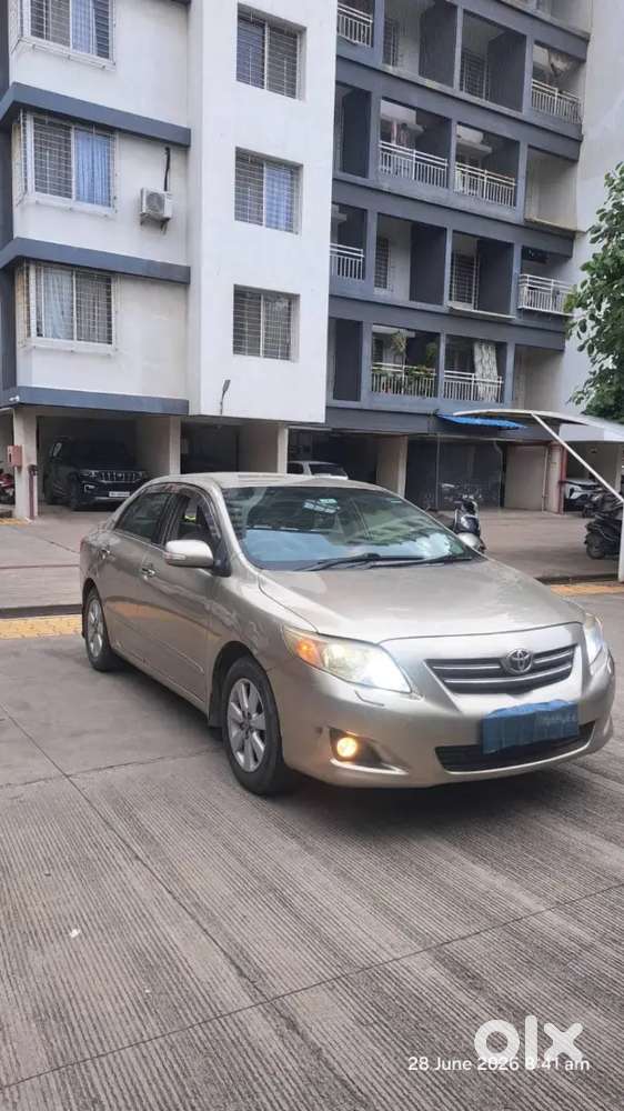 Toyota Corolla Altis 2010
