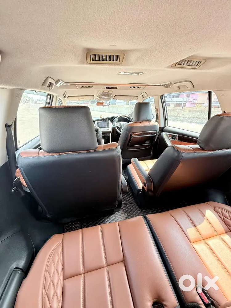 Innova Crysta 2.8 Z Automatic