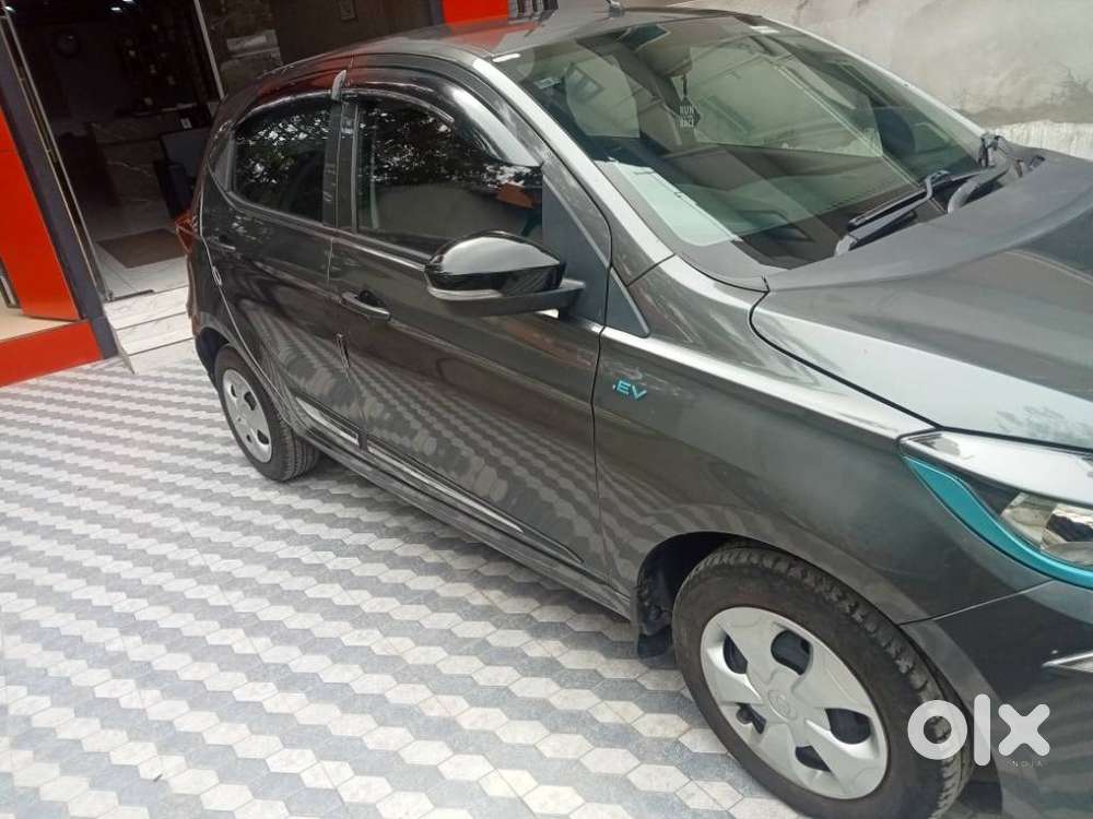 Tata Tiago Ev Xt Lr, 2023, Petrol