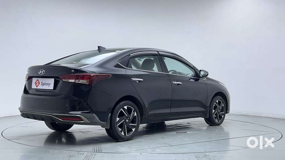 Hyundai Verna 1.5 Sx (o) Vtvt Ivt, 2021, Petrol
