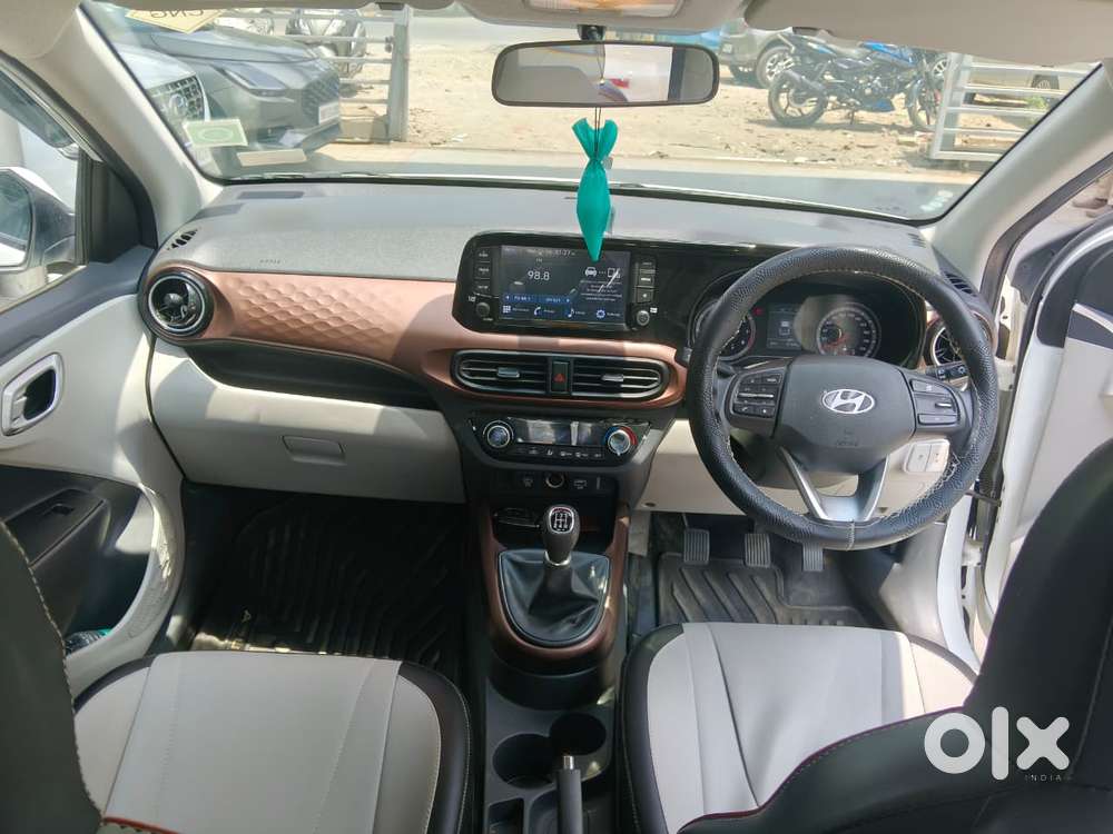 Hyundai Aura Sx 1.2 Cng, 2025, Cng & Hybrids