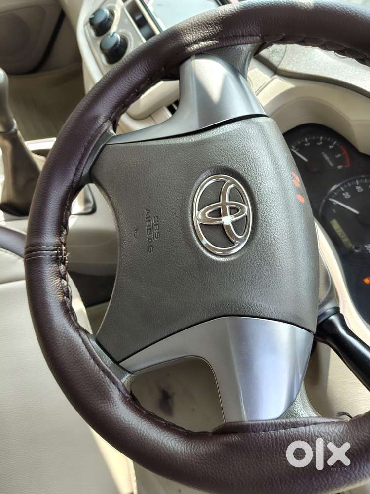 Toyota Innova 2.5 G (diesel) 8 Seater, 2014, Diesel