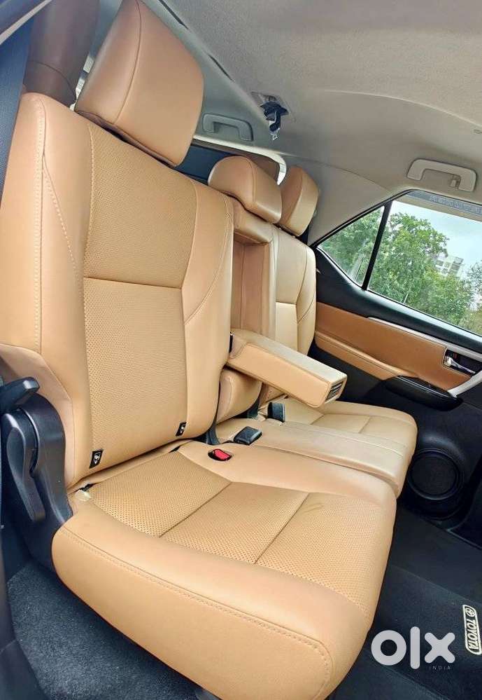 Toyota Fortuner 4x2 At 2.8 Diesel, 2022, Diesel