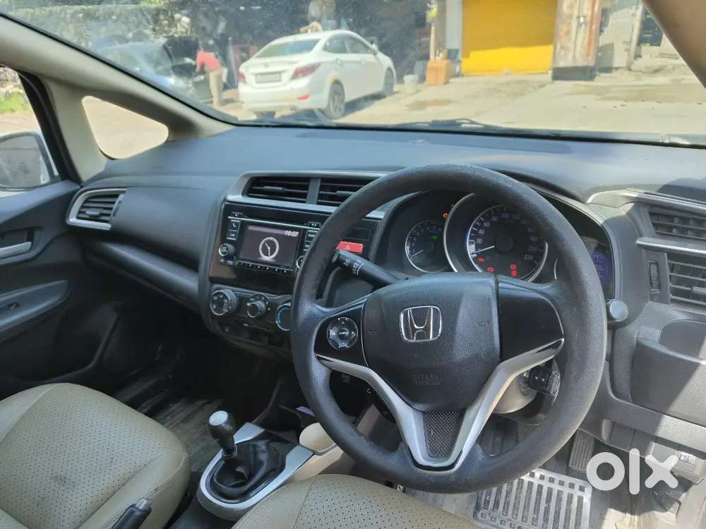 Honda Jazz 2016 Petrol Well Maintained