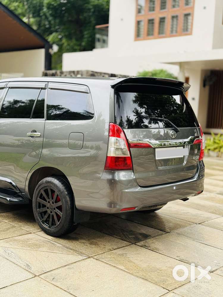 Toyota Innova, 2012, Diesel