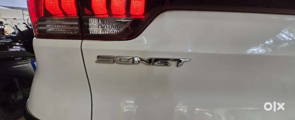 Kia Sonet ,top Model Petrol Engine Nicely Maintained