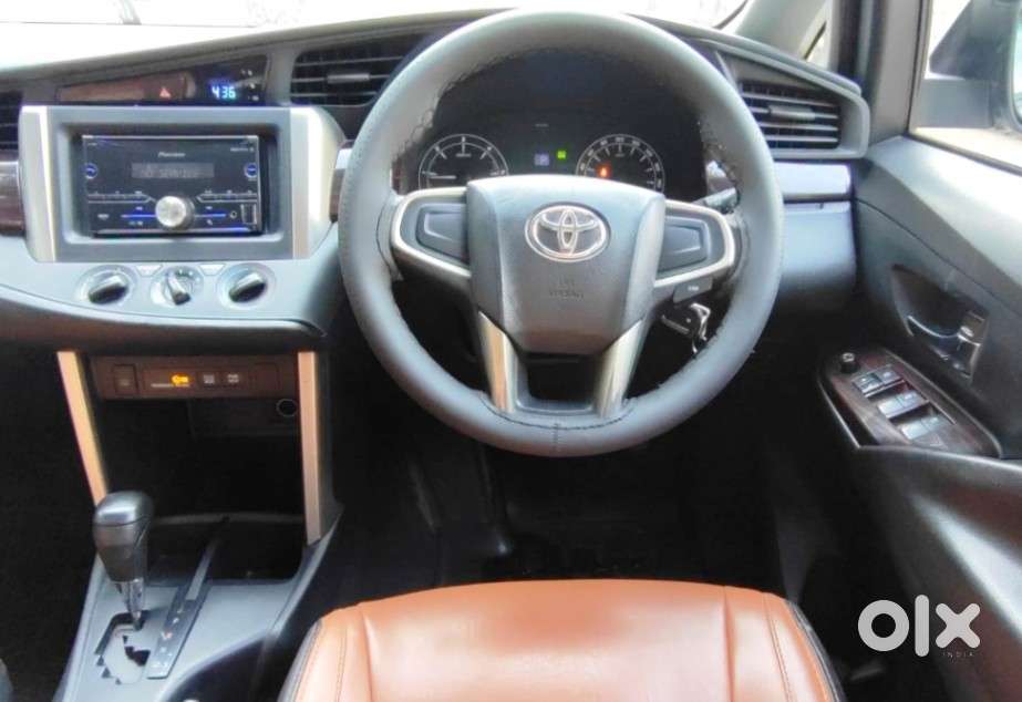 Toyota Innova Crysta