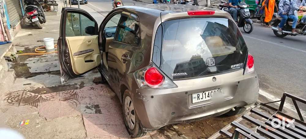 Honda Brio 2013 Petrol 79500 Km Driven