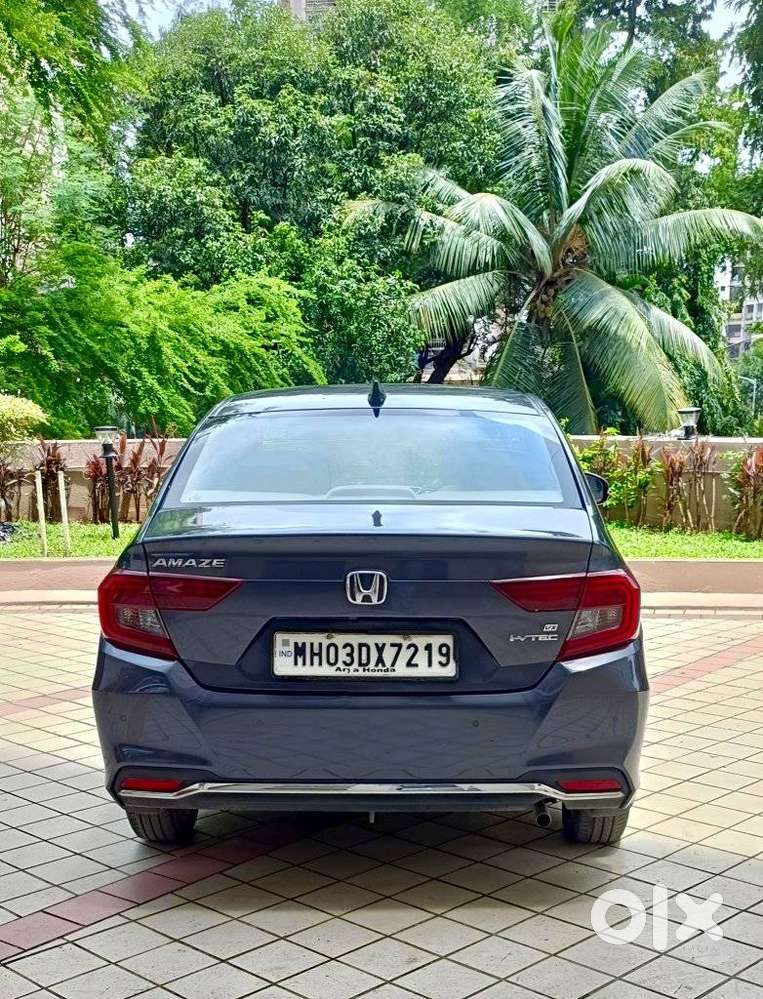 Honda Amaze 2nd Gen Vx, 2022, Petrol