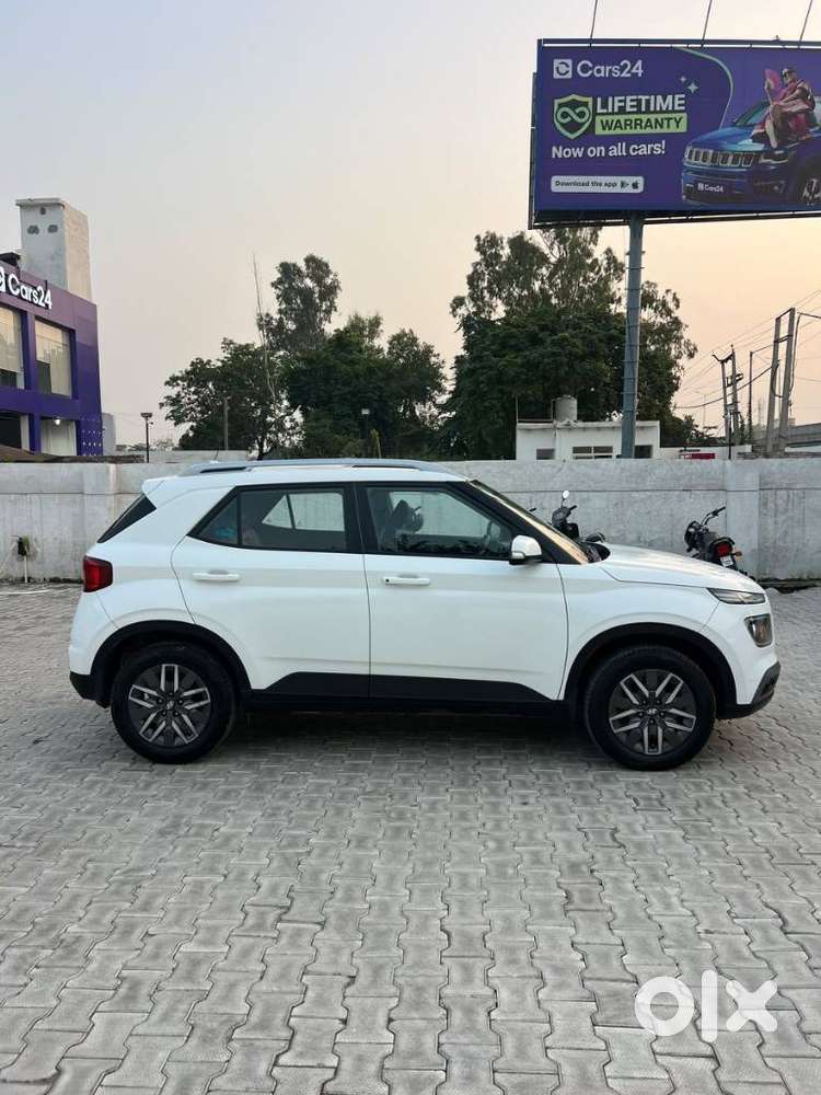 Hyundai Venue Sx Turbo, 2021, Petrol