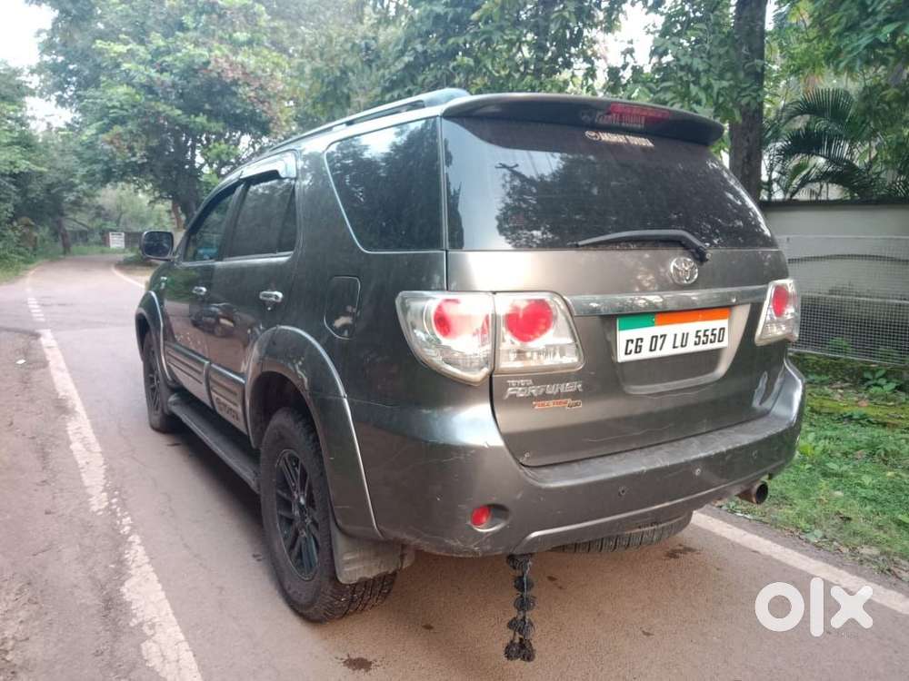 Toyota Fortuner 3.0 4x2 Mt, 2010, Diesel