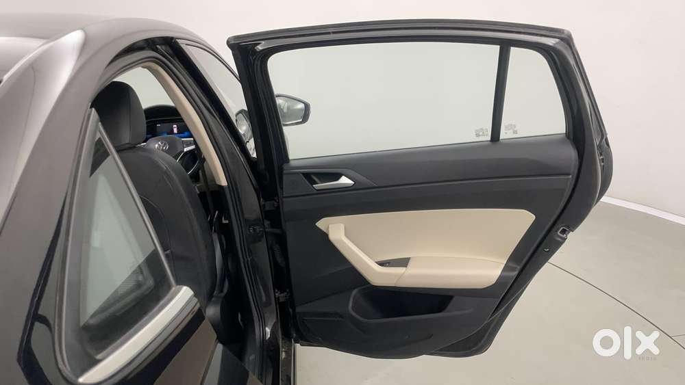 Volkswagen Virtus 1.0 Topline Tsi At, 2024, Petrol