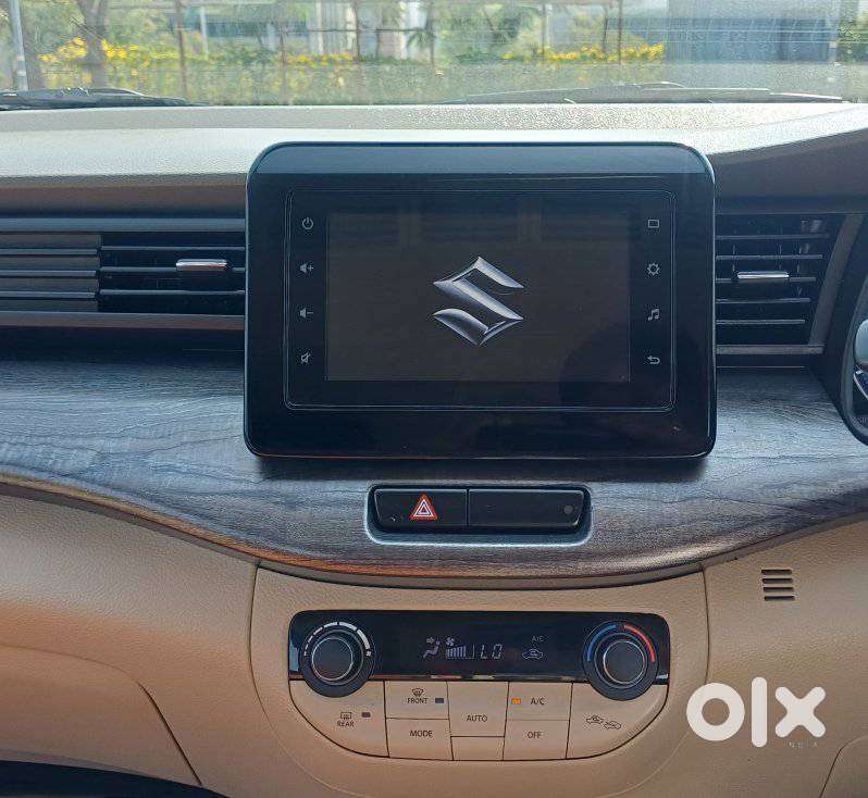 Maruti Suzuki Ertiga Zxi Shvs, 2024, Petrol