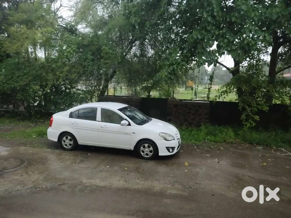 Hyundai Verna 1.5 Sx 2011