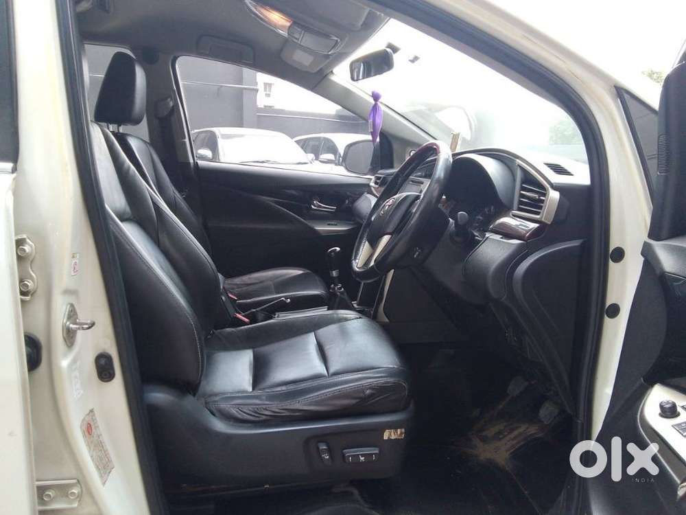 Toyota Innova Crysta 2.8 Z, 2017, Diesel