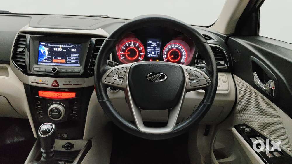 Mahindra Xuv300 W8 Option, 2020, Petrol