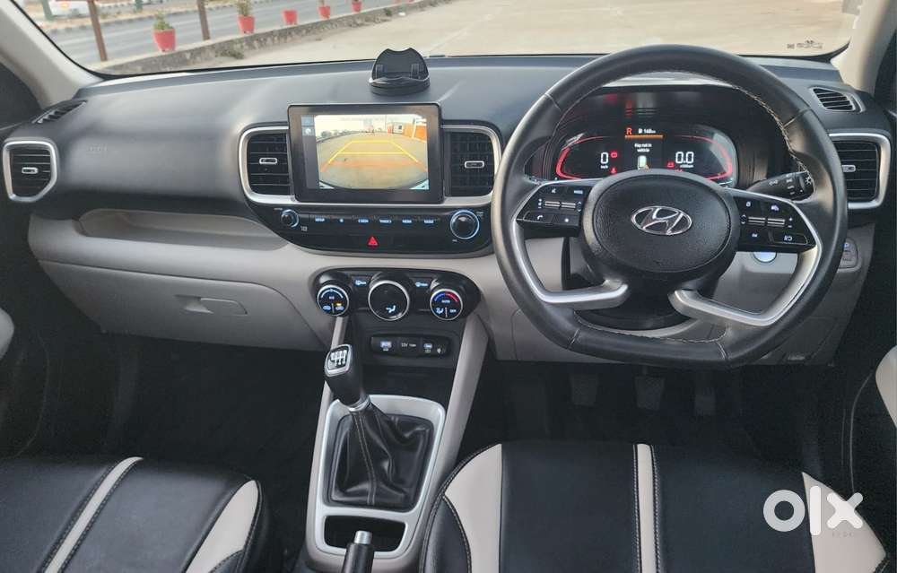 Hyundai Venue Sx Dual Tone Diesel, 2025, Diesel