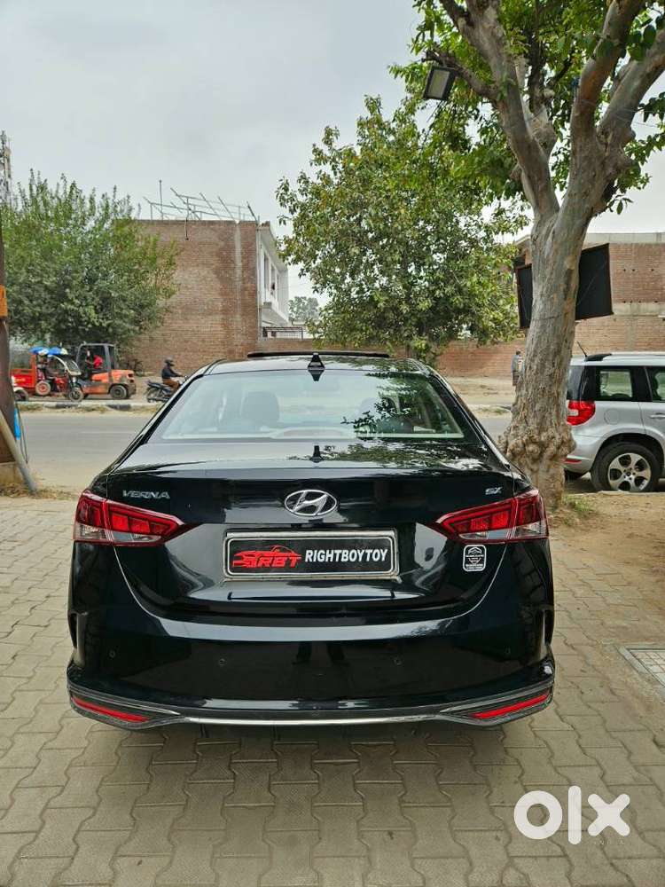 Hyundai Verna 1.5 Sx Diesel Mt, 2021, Diesel