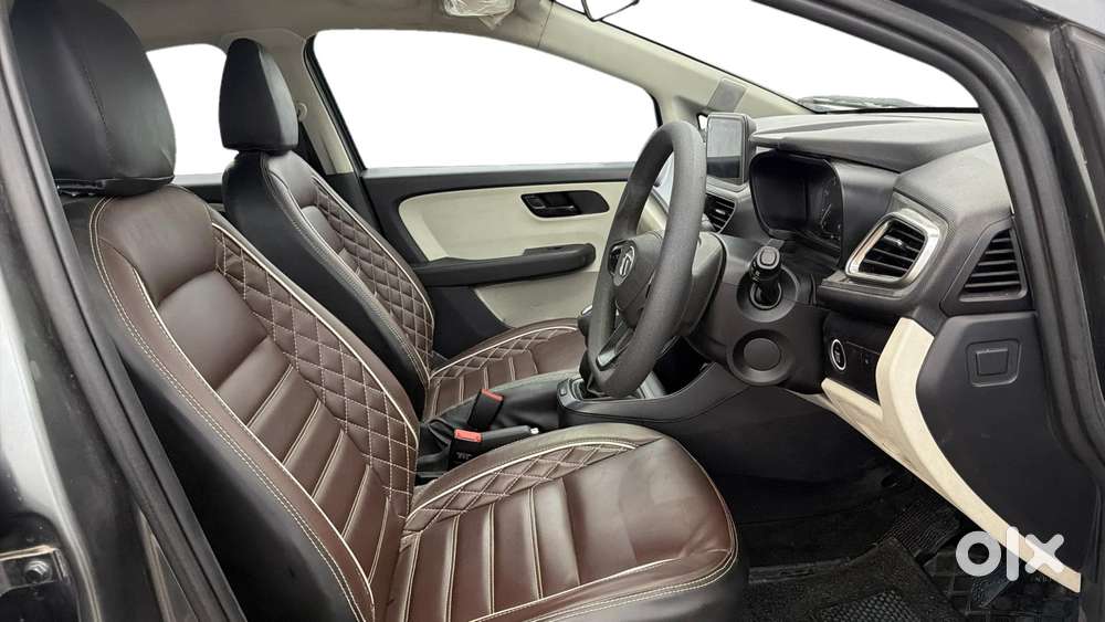 Tata Altroz 1.2 Xt, 2022, Petrol