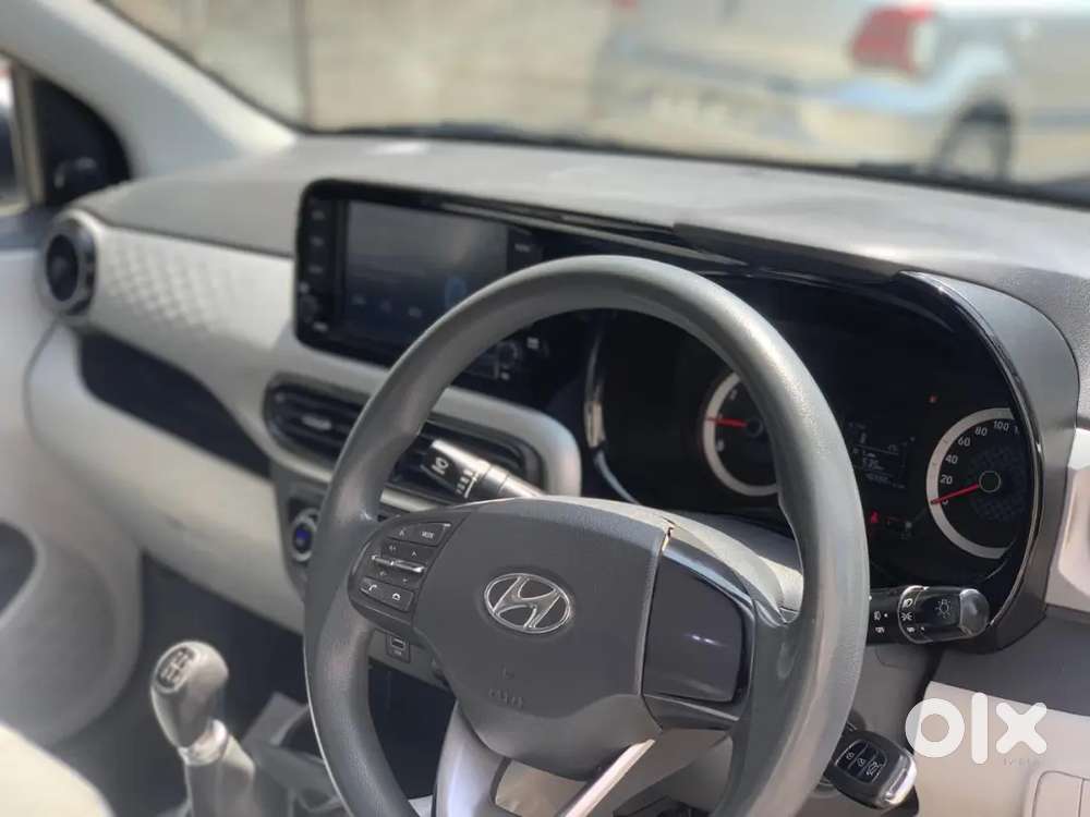 I10 Nios Cng + Petrol Company Fitted 2022 Model 1 Owner Full Insurance