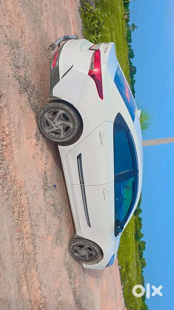 Hyundai Verna 2021 Petrol Well Maintained 1