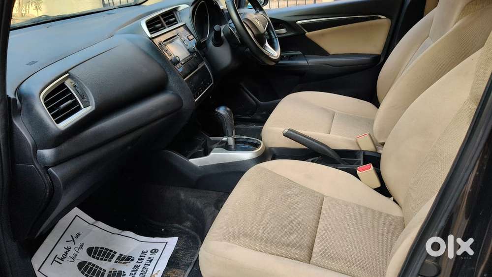 Honda Jazz V Automatic, 2016, Petrol