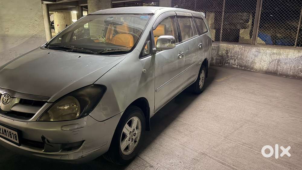 Toyota Innova 2.0 V 2005 Petrol + Cng Excellent Condition