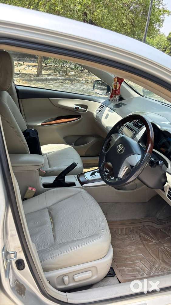 Toyota Corolla Altis Vl, 2011, Petrol