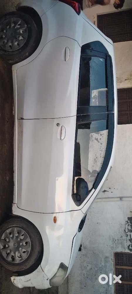 Datsun Go Hybrid Automatic 2015