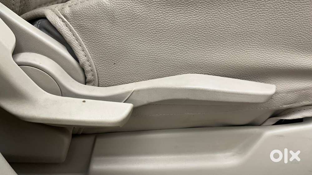 Maruti Suzuki Ertiga 2018-2022 1.4 Zxi Plus Shvs, 2022, Petrol